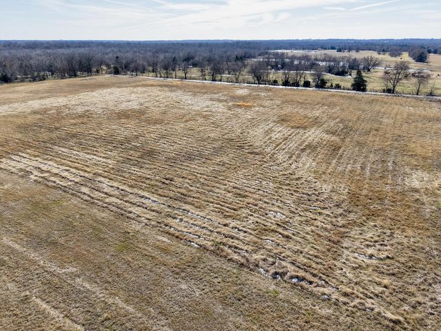 768 County Road 1021, Wolfe City, TX 75496