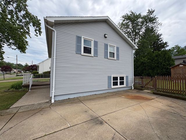 2721 E 31ST Street, Erie, PA 16510