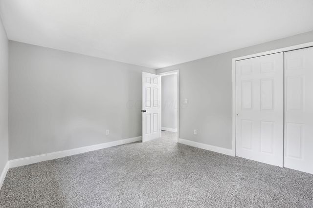 2288 Majestic Drive W, Columbus, OH 43232