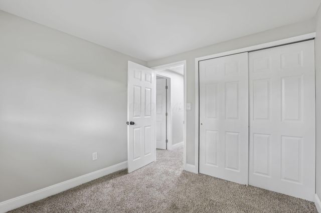 2288 Majestic Drive W, Columbus, OH 43232