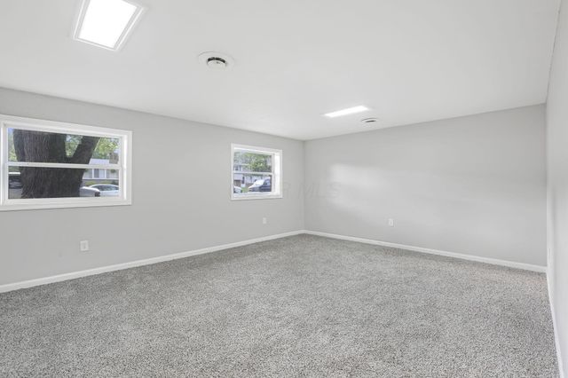2288 Majestic Drive W, Columbus, OH 43232