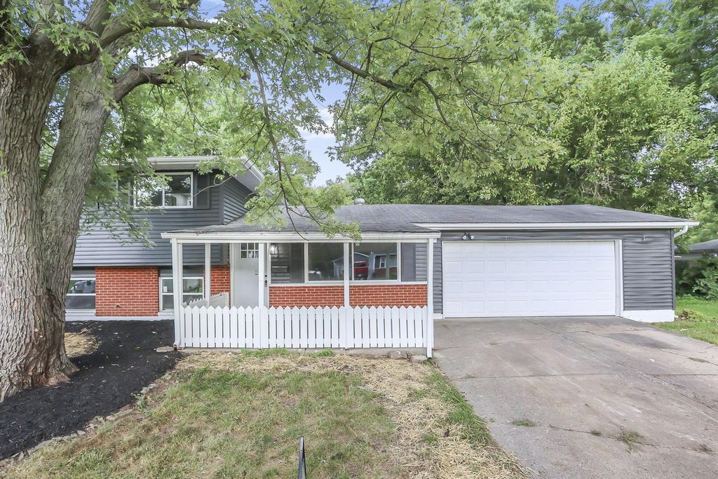 2288 Majestic Drive W, Columbus, OH 43232