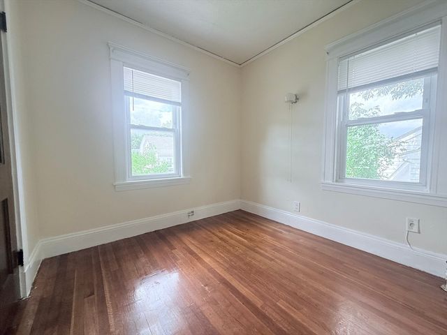 1639 Washington St HS, Newton, MA 02465
