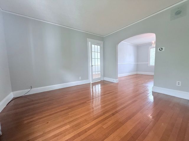1639 Washington St HS, Newton, MA 02465