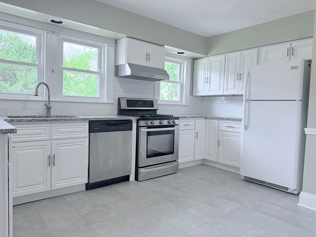 1639 Washington St HS, Newton, MA 02465
