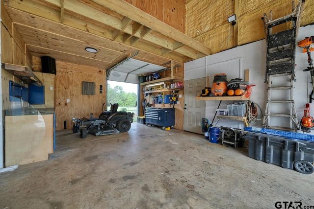 19820 Cr 444, Lindale, TX 75771