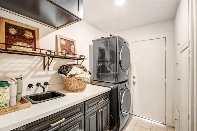 458 Termino, Corona, CA 92879