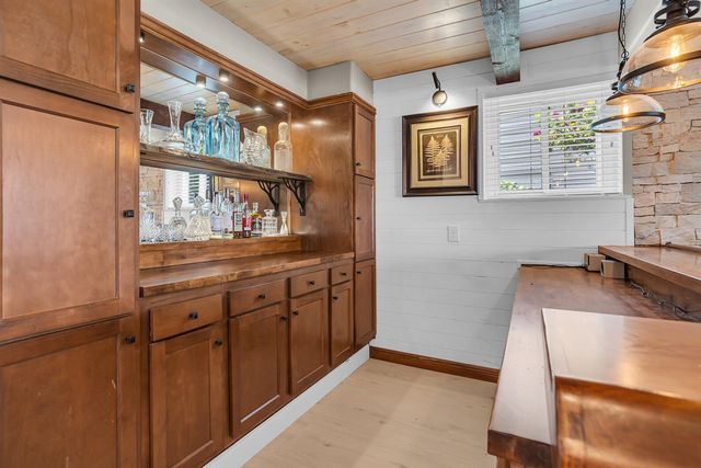 11786 E Sauk Trail, Jerome, MI 49249