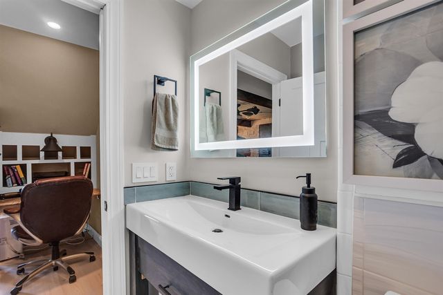 11786 E Sauk Trail, Jerome, MI 49249