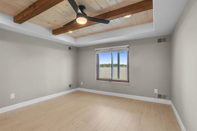 11786 E Sauk Trail, Jerome, MI 49249