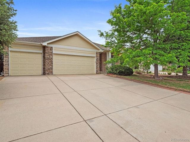 2392 S Oswego St, Aurora, CO 80014