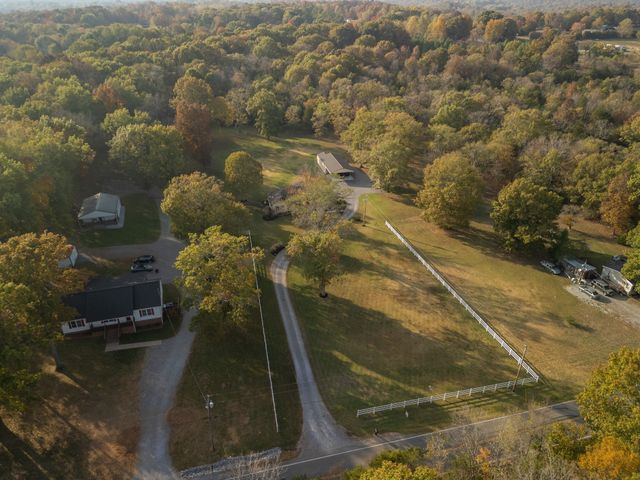 255 Troupe Rd, Shelbyville, TN 37160