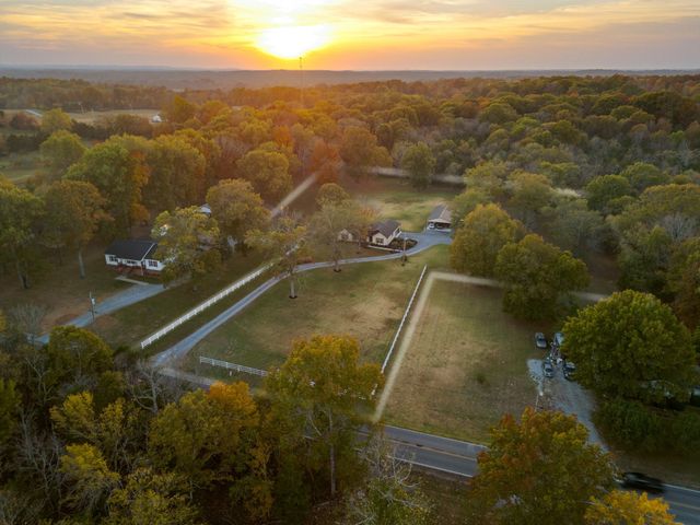 255 Troupe Rd, Shelbyville, TN 37160