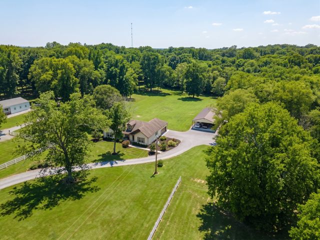 255 Troupe Rd, Shelbyville, TN 37160