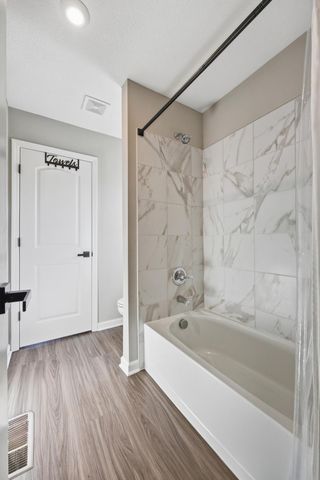 10228 Durham Court, Plain City, OH 43064