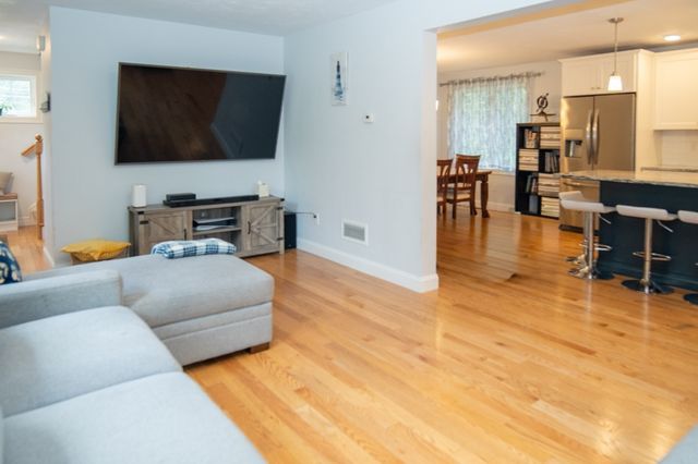 332 Monponsett St, Hanson, MA 02341