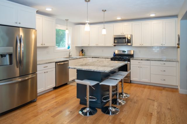 332 Monponsett St, Hanson, MA 02341