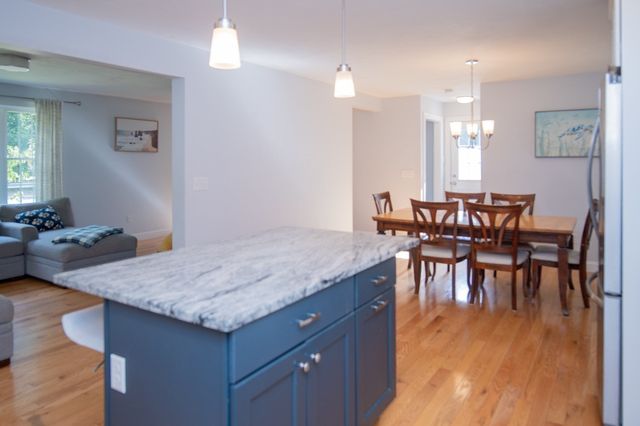 332 Monponsett St, Hanson, MA 02341
