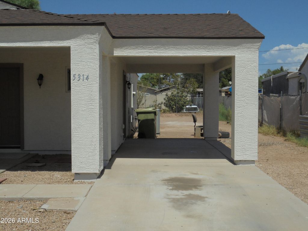 5314 W STATE Avenue, Glendale, AZ 85301 — photo 4