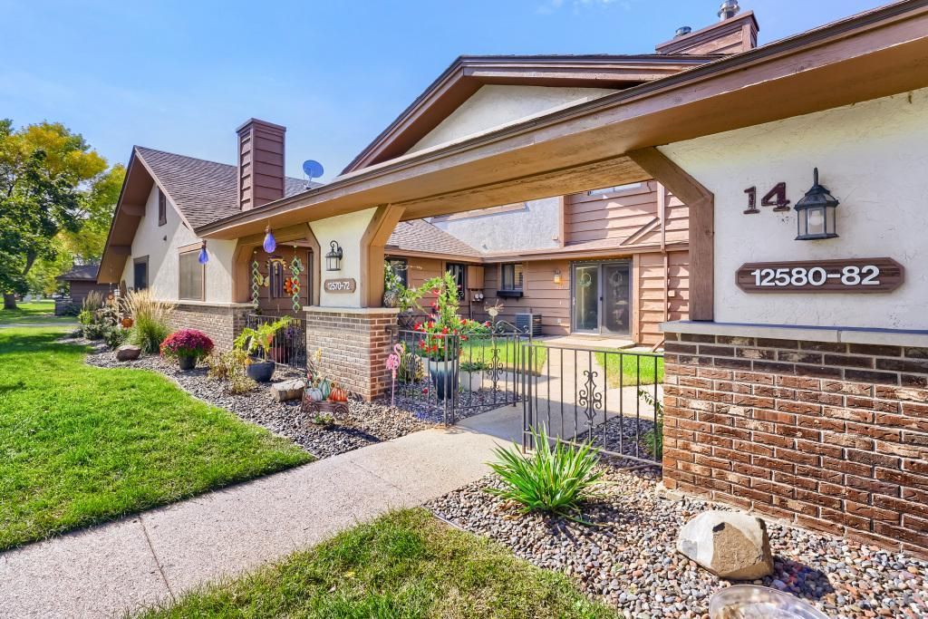 12572 University Avenue NW, Coon Rapids, MN 55448 — exterior