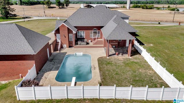 2478 TALLASSEEHATCHEE ROAD, Alpine, AL 35014