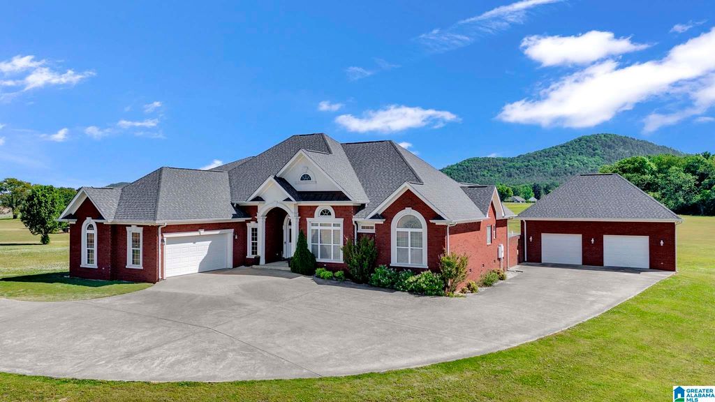 2478 TALLASSEEHATCHEE ROAD, Alpine, AL 35014