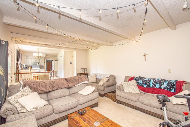 509 Tara Oaks Drive, Middletown, OH 45042