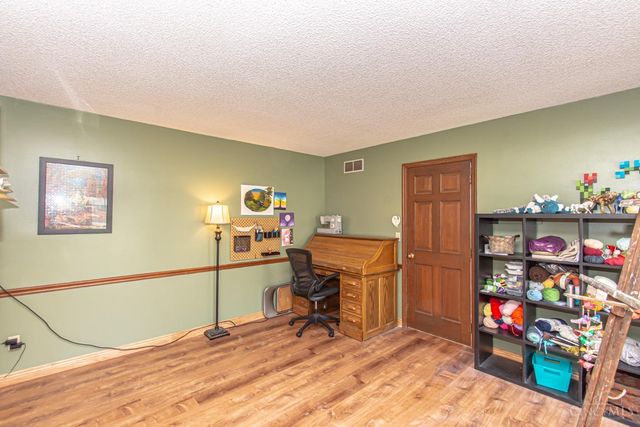 509 Tara Oaks Drive, Middletown, OH 45042