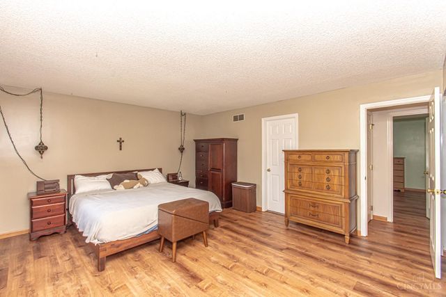 509 Tara Oaks Drive, Middletown, OH 45042