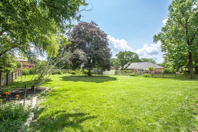 509 Tara Oaks Drive, Middletown, OH 45042