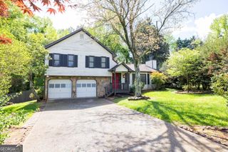 1763 Hearthstone Circle, Lawrenceville, GA 30043