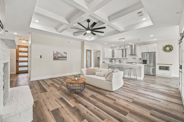 4825 Wichita Street, Granbury, TX 76048