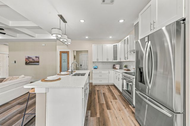 4825 Wichita Street, Granbury, TX 76048
