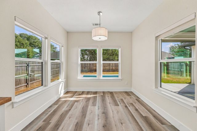 4825 Wichita Street, Granbury, TX 76048