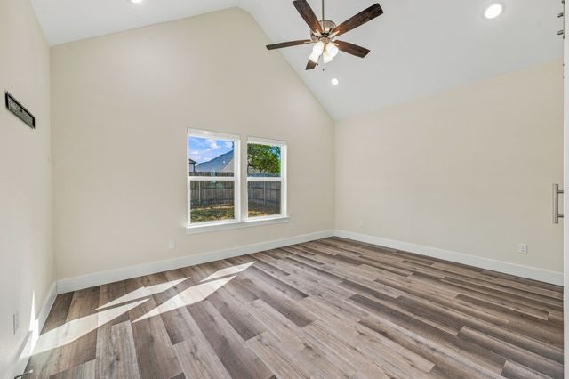 4825 Wichita Street, Granbury, TX 76048