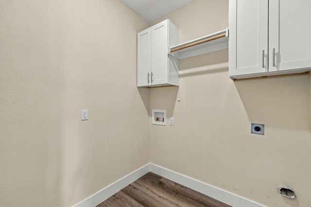 4825 Wichita Street, Granbury, TX 76048