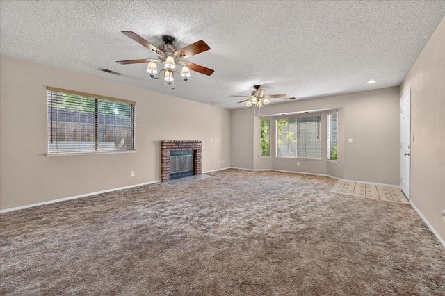 1715 Donner Avenue, Clovis, CA 93611