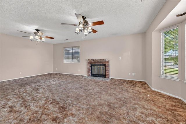 1715 Donner Avenue, Clovis, CA 93611