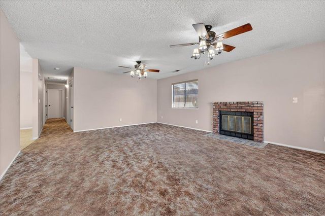 1715 Donner Avenue, Clovis, CA 93611