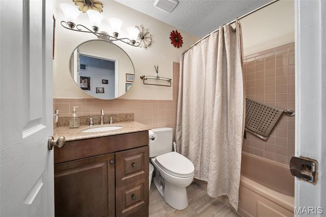 5535 Seagrave Court, St Louis, MO 63129