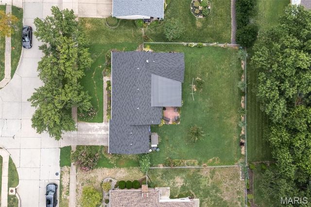 5535 Seagrave Court, St Louis, MO 63129
