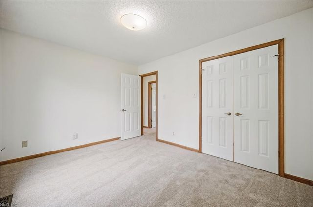 4161 Stonebridge LNDG, Chesapeake, VA 23321