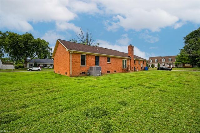 4161 Stonebridge LNDG, Chesapeake, VA 23321
