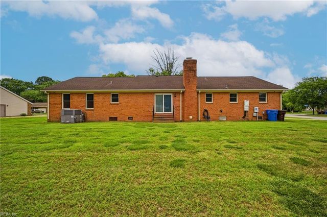 4161 Stonebridge LNDG, Chesapeake, VA 23321