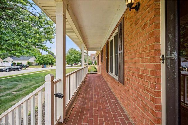 4161 Stonebridge LNDG, Chesapeake, VA 23321