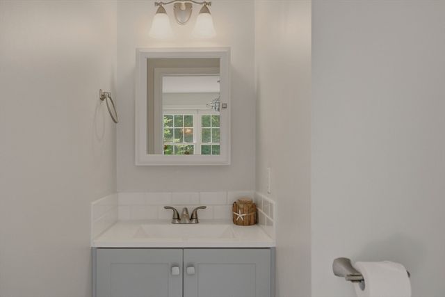 36 S. Brown St., Dartmouth, MA 02747