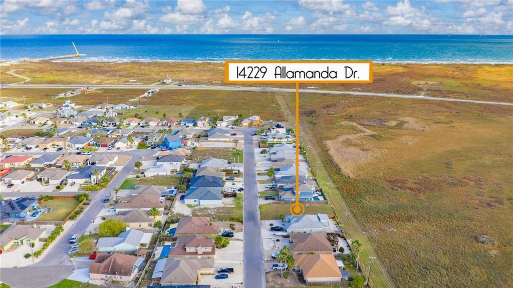 14229 Allamanda Dr, Corpus Christi, TX 78418 — photo 4