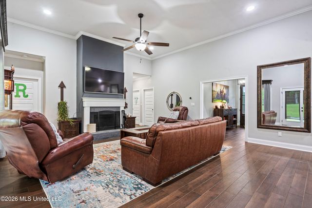 11752 Hidden Acres Drive, Byhalia, MS 38611