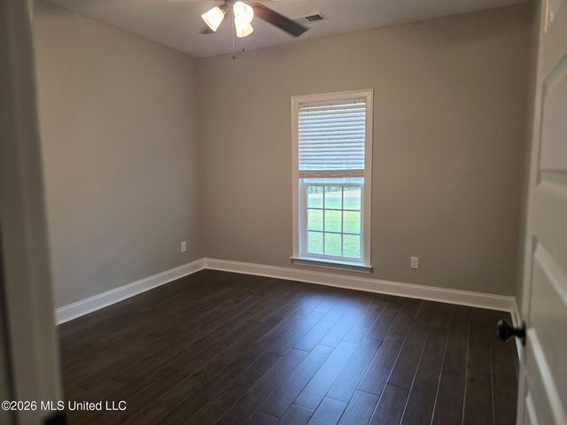 11752 Hidden Acres Drive, Byhalia, MS 38611