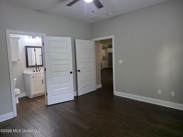 11752 Hidden Acres Drive, Byhalia, MS 38611